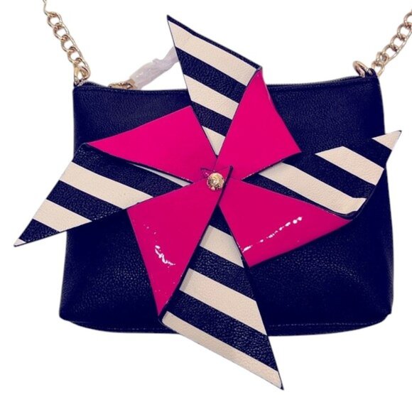 Betsey Johnson Pinwheel Crossbody NWT - Picture 3 of 5